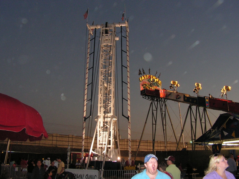 Mobile Swing amusement ride